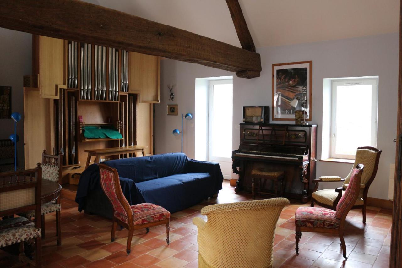 Chez Celestine Holiday home Souvigny